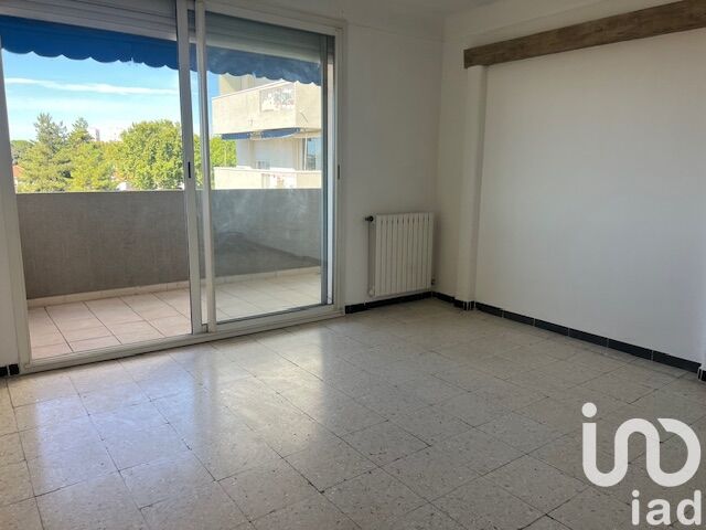 Appartement 4 Pièce(s) Nîmes