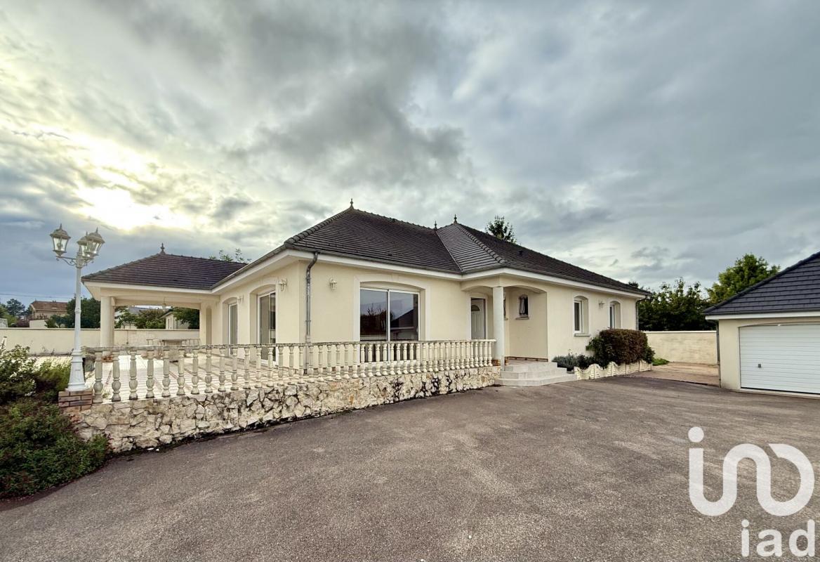 Maison 8 Pièce(s) Saint-Mesmin