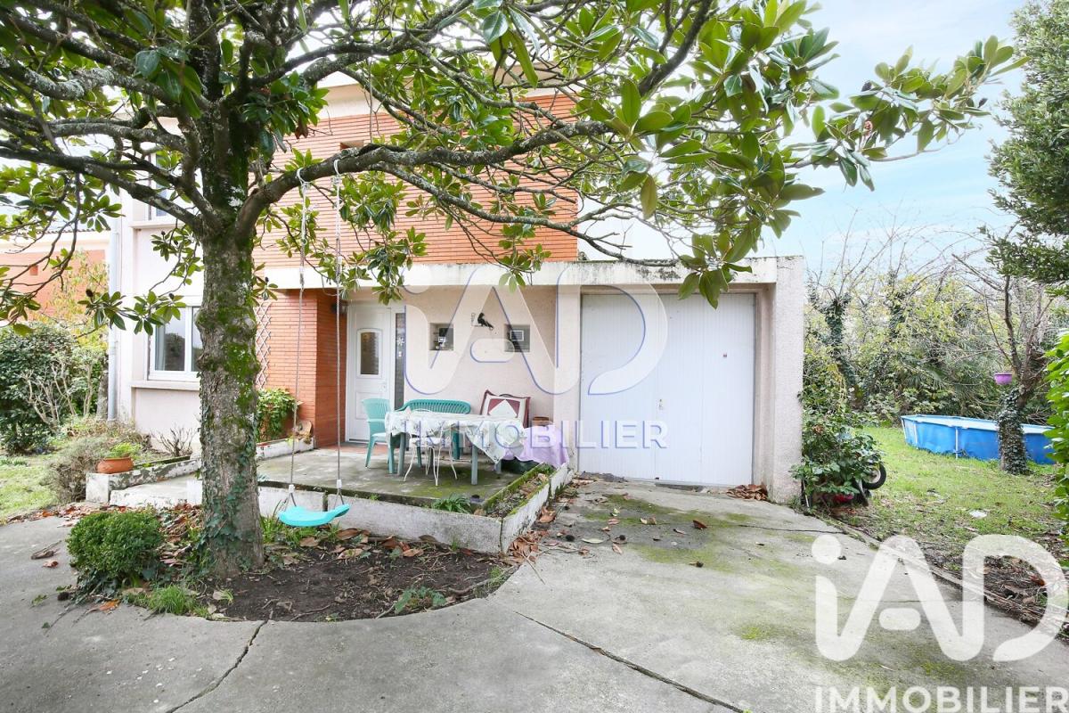 Maison traditionnelle 4 Pièce(s) Castelginest