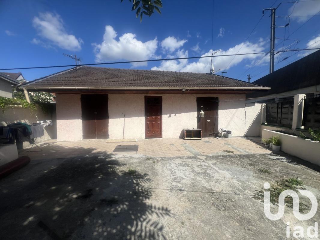 Maison 4 Pièce(s) Stains