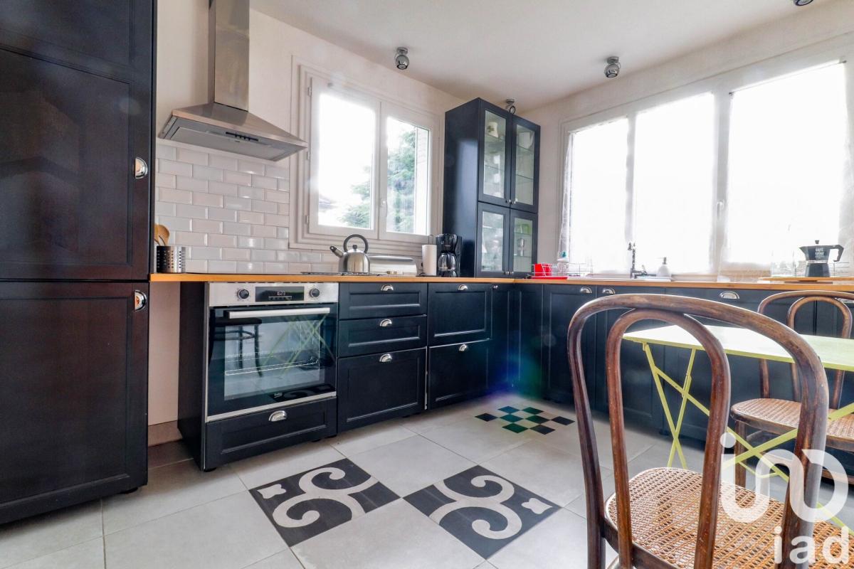 Maison traditionnelle 4 Pièce(s) Saint-Germain-lès-Arpajon