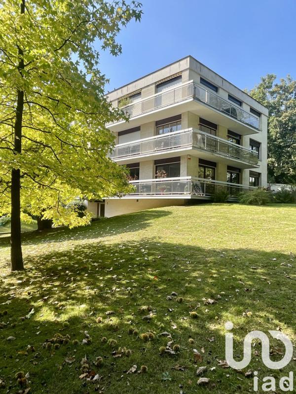 Appartement 5 Pièce(s) Clamart