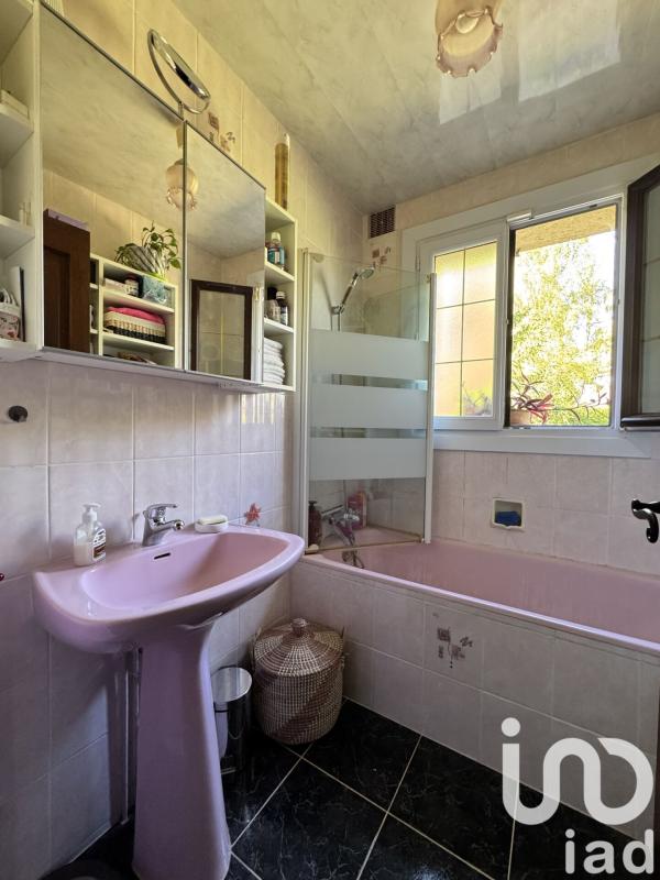 Maison 6 Pièce(s) Sylvains-Lès-Moulins - Photo 10