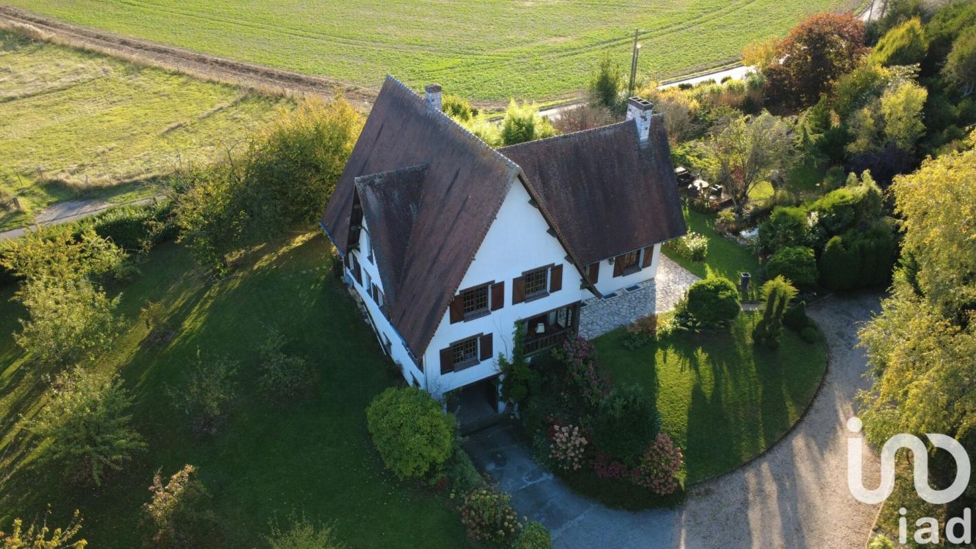 Maison traditionnelle 9 Pièce(s) Saint-Jacques-sur-Darnétal