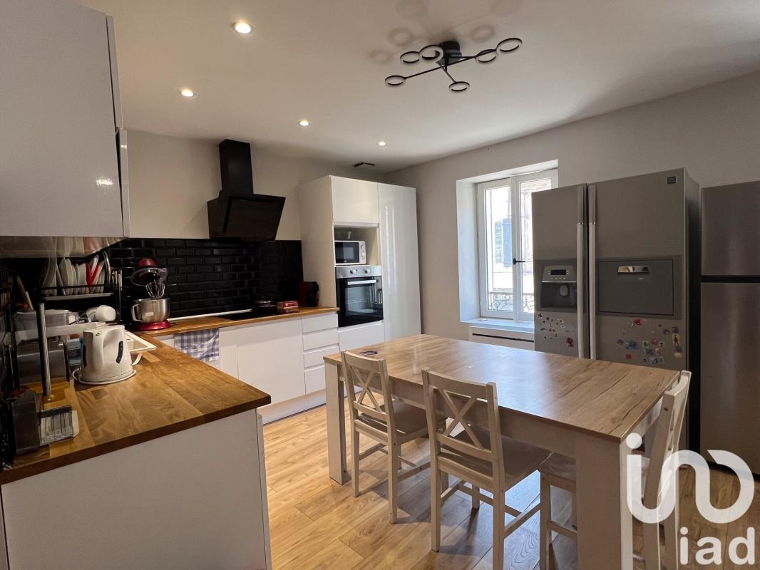 Maison de village 3 Pièce(s) Donnemarie-Dontilly