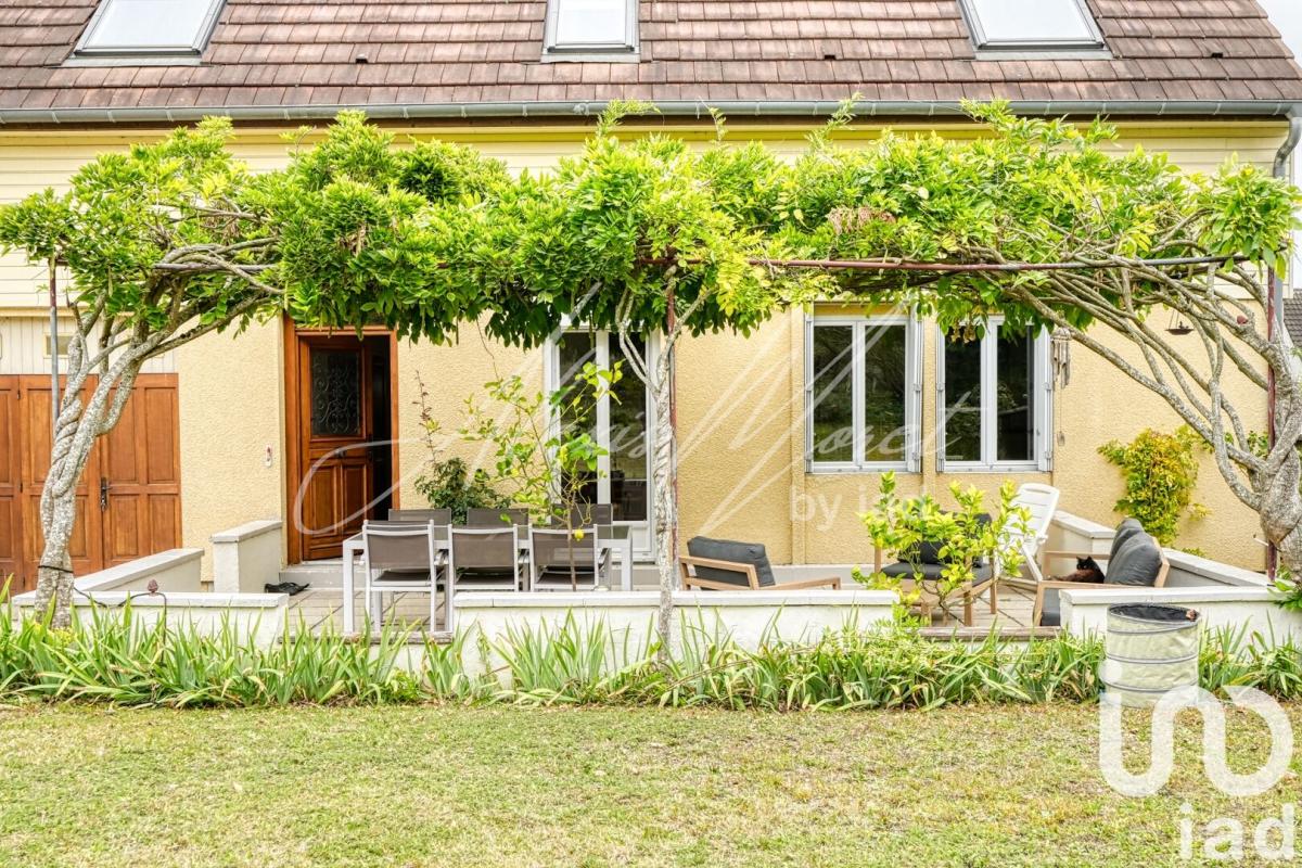 Maison 7 Pièce(s) Médan