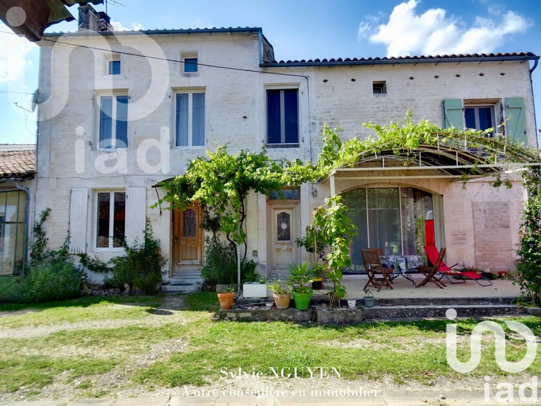 Maison 7 Pièce(s) Rouillac