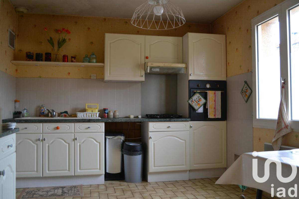 Maison 4 Pièce(s) Neuville-de-Poitou - Photo 2