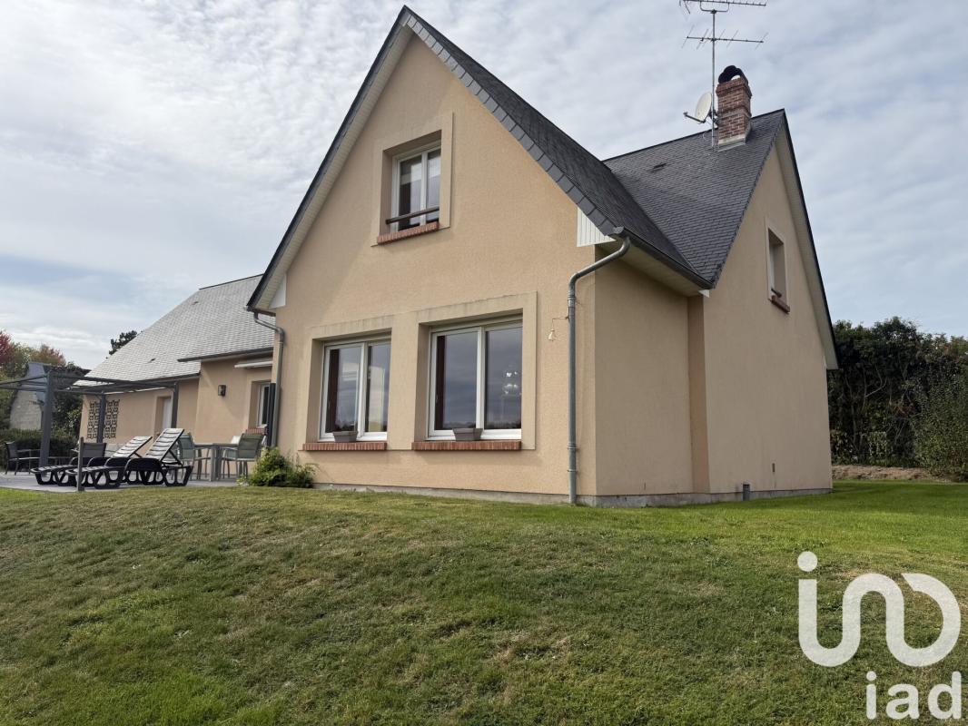 Propriété 8 Pièce(s) Équemauville