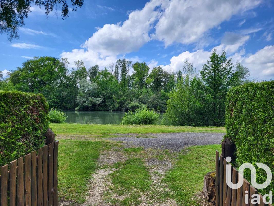 Terrain de loisirs  Gravon