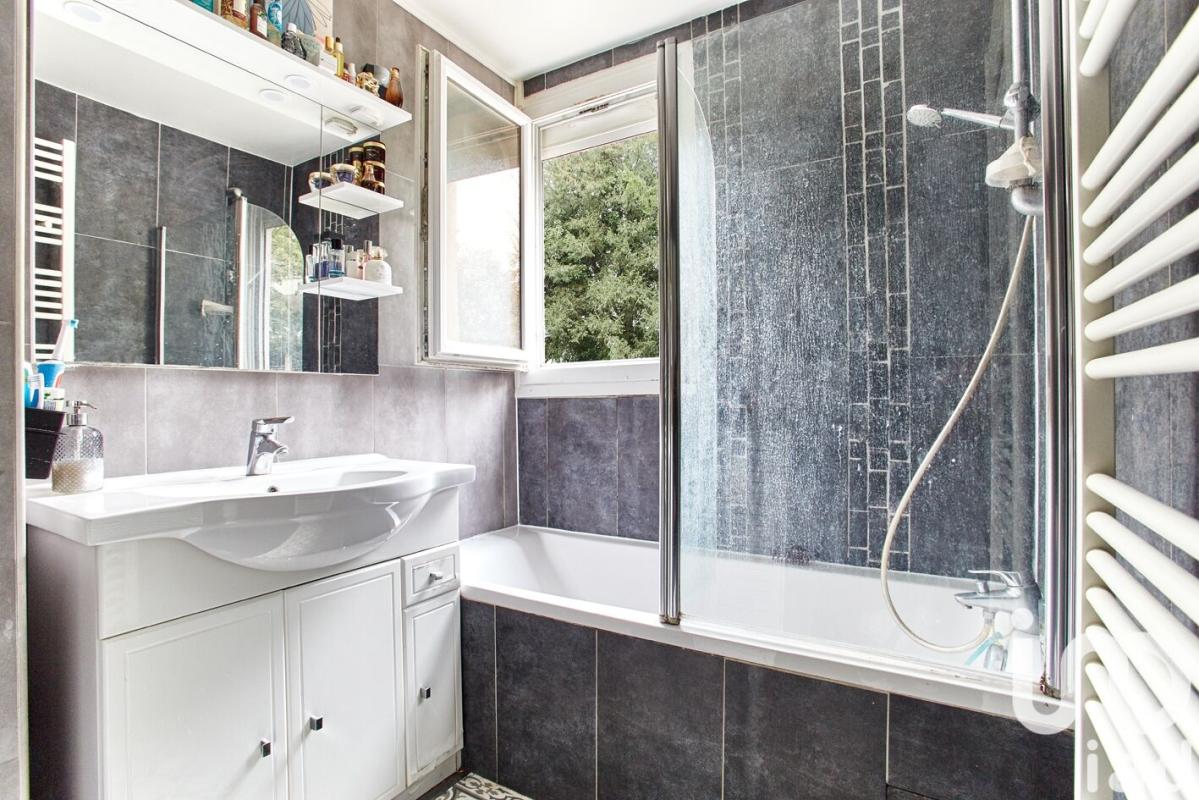 Appartement 4 Pièce(s) Bougival