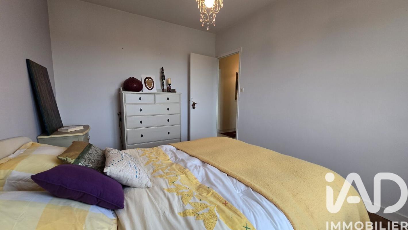 Maison 6 Pièce(s) Aiffres