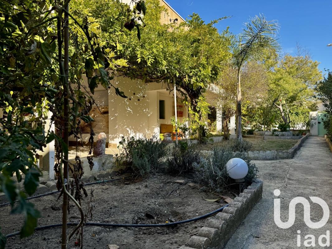 Maison 8 Pièce(s) Le Grau-du-Roi