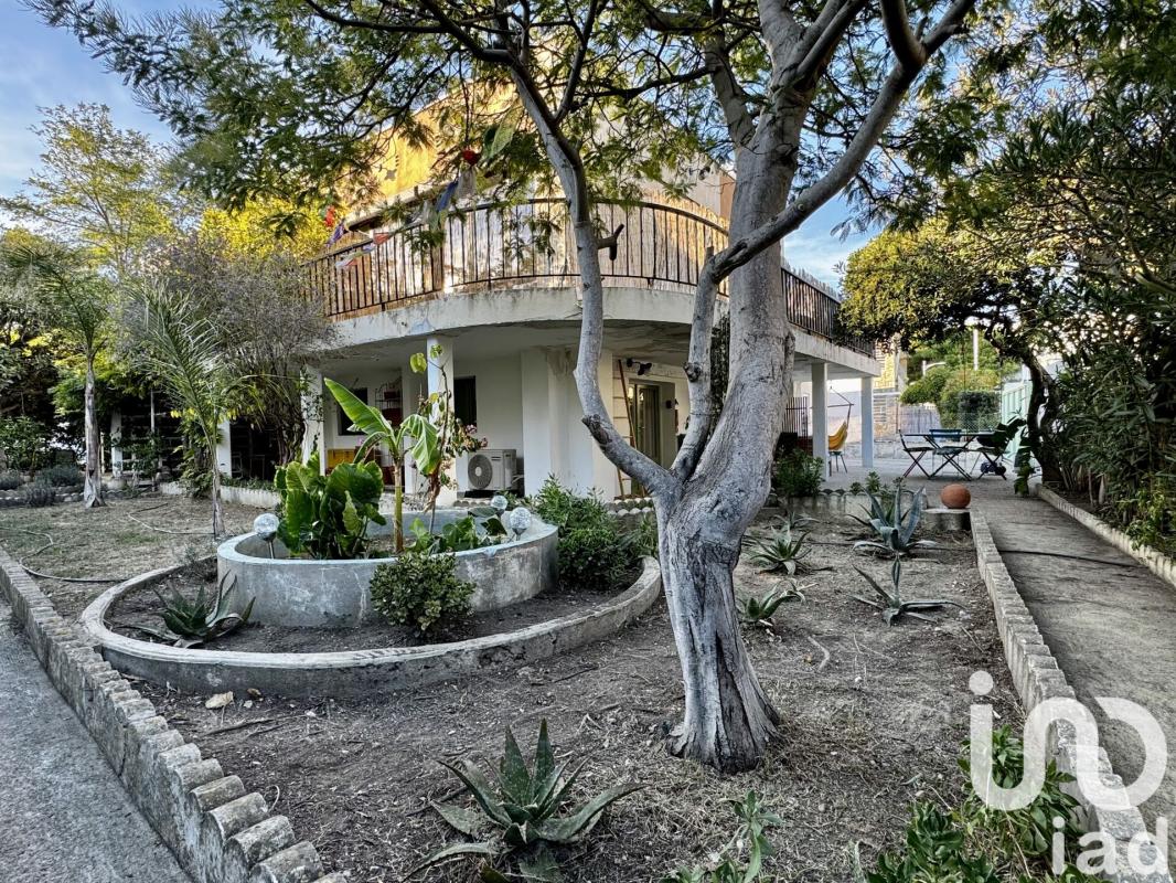 Maison 8 Pièce(s) Le Grau-du-Roi