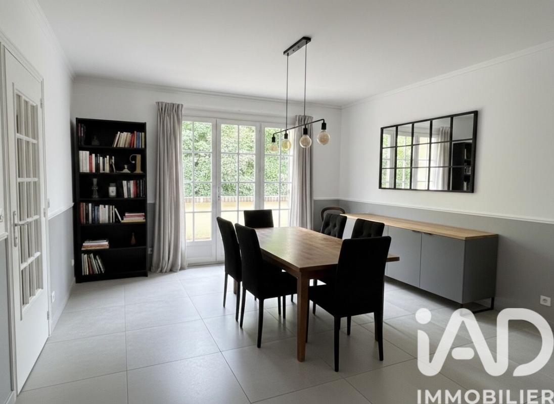 Maison 4 Pièce(s) Nemours