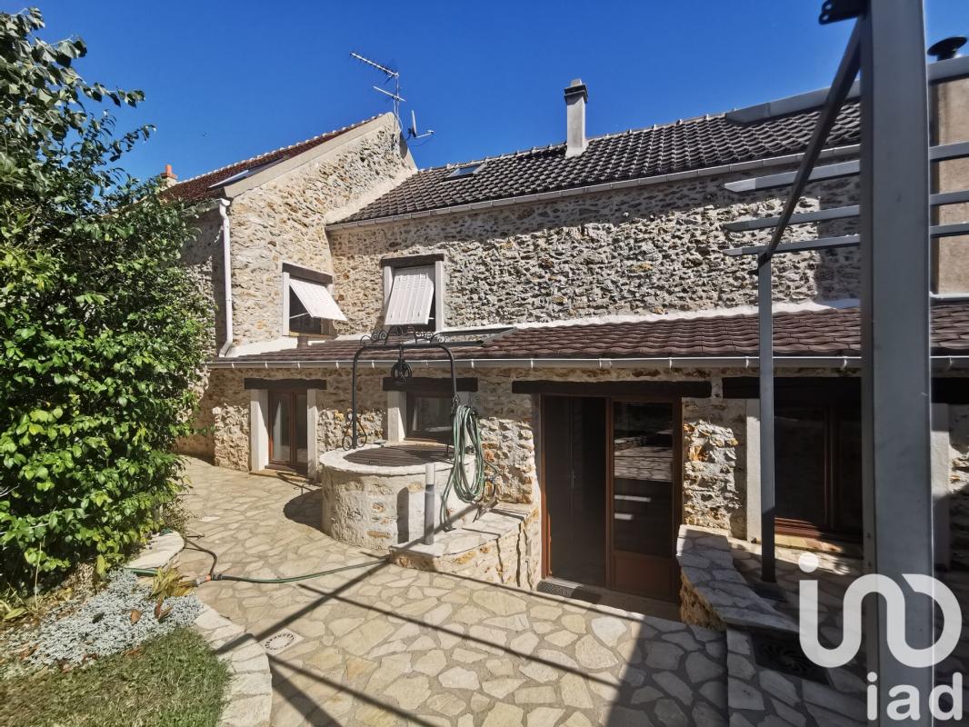 Maison 7 Pièce(s) Solers