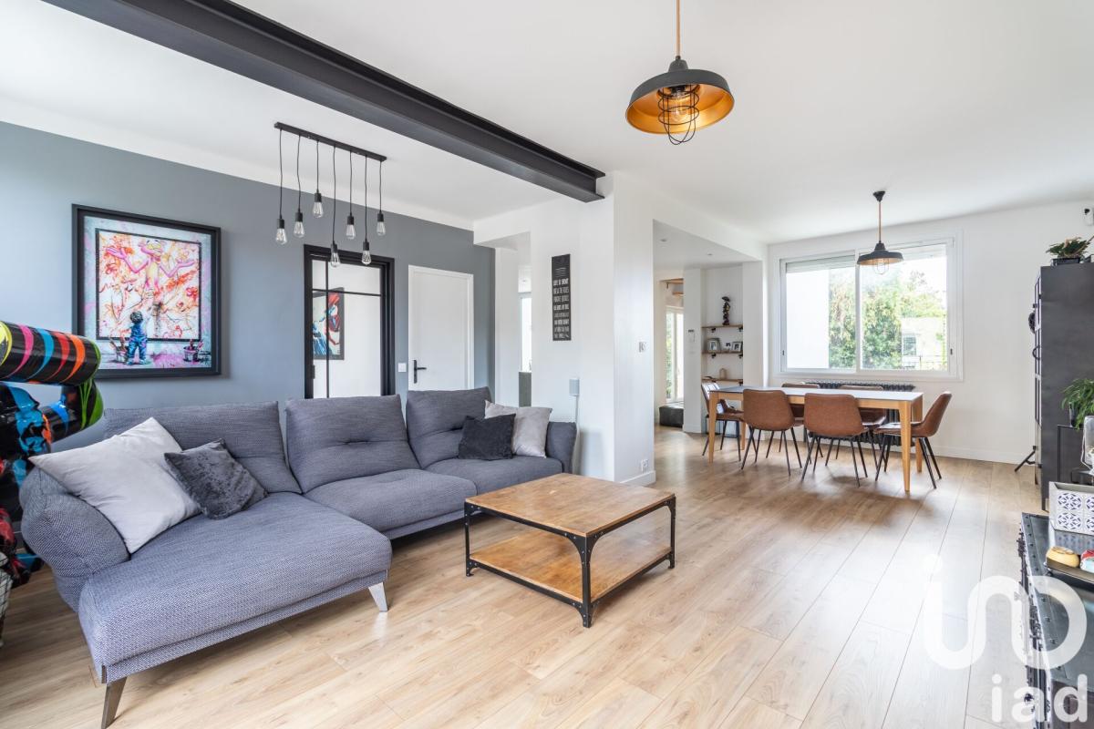 Maison 7 Pièce(s) Suresnes