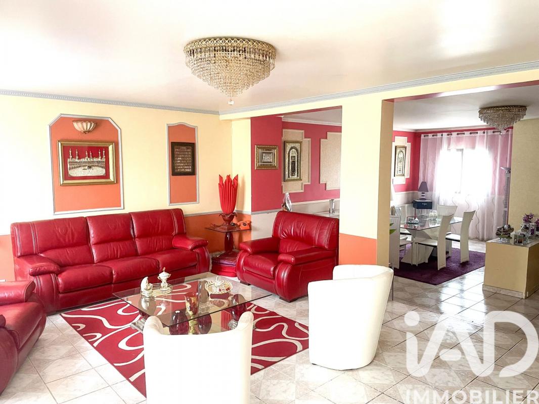 Maison 8 Pièce(s) Vigneux-sur-Seine