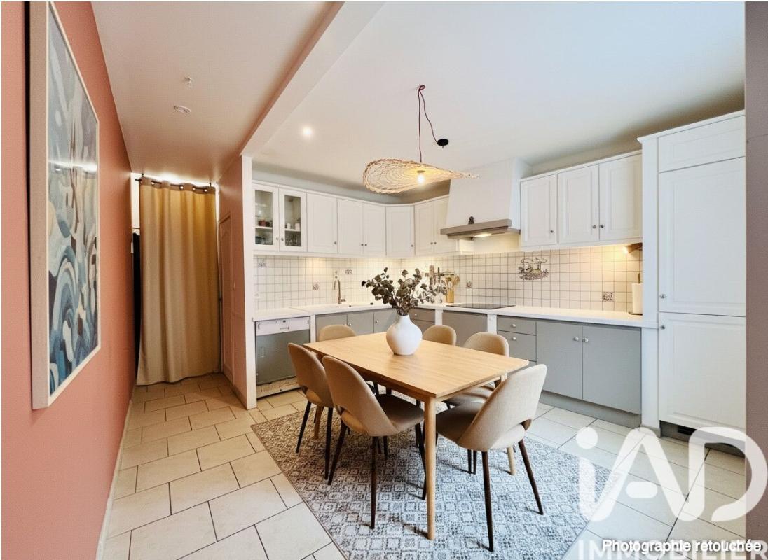 Maison de village 5 Pièce(s) Saint-Just-d'Ardèche