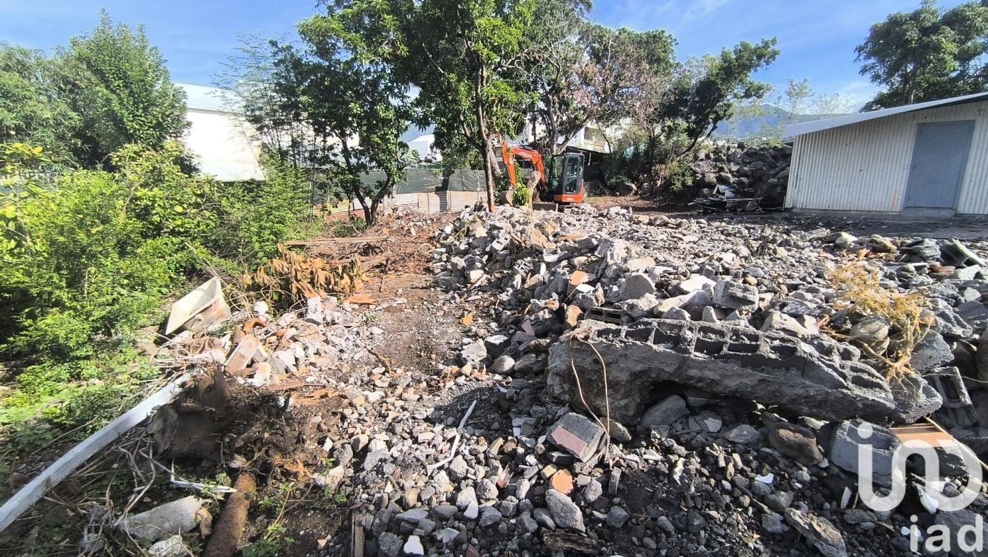 Terrain  Saint-Louis