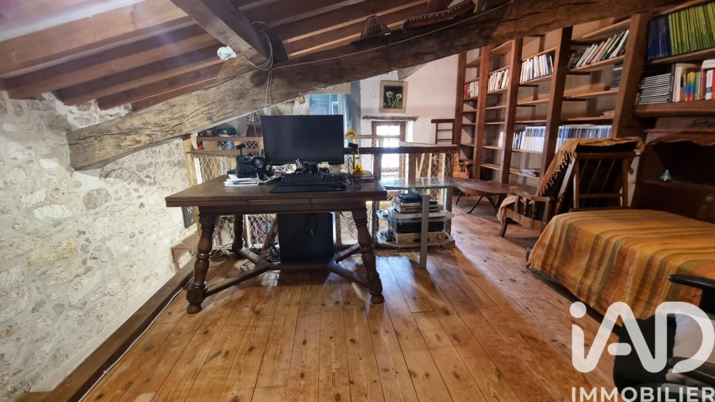 Maison 10 Pièce(s) Saint-Pey-de-Castets - Photo 17