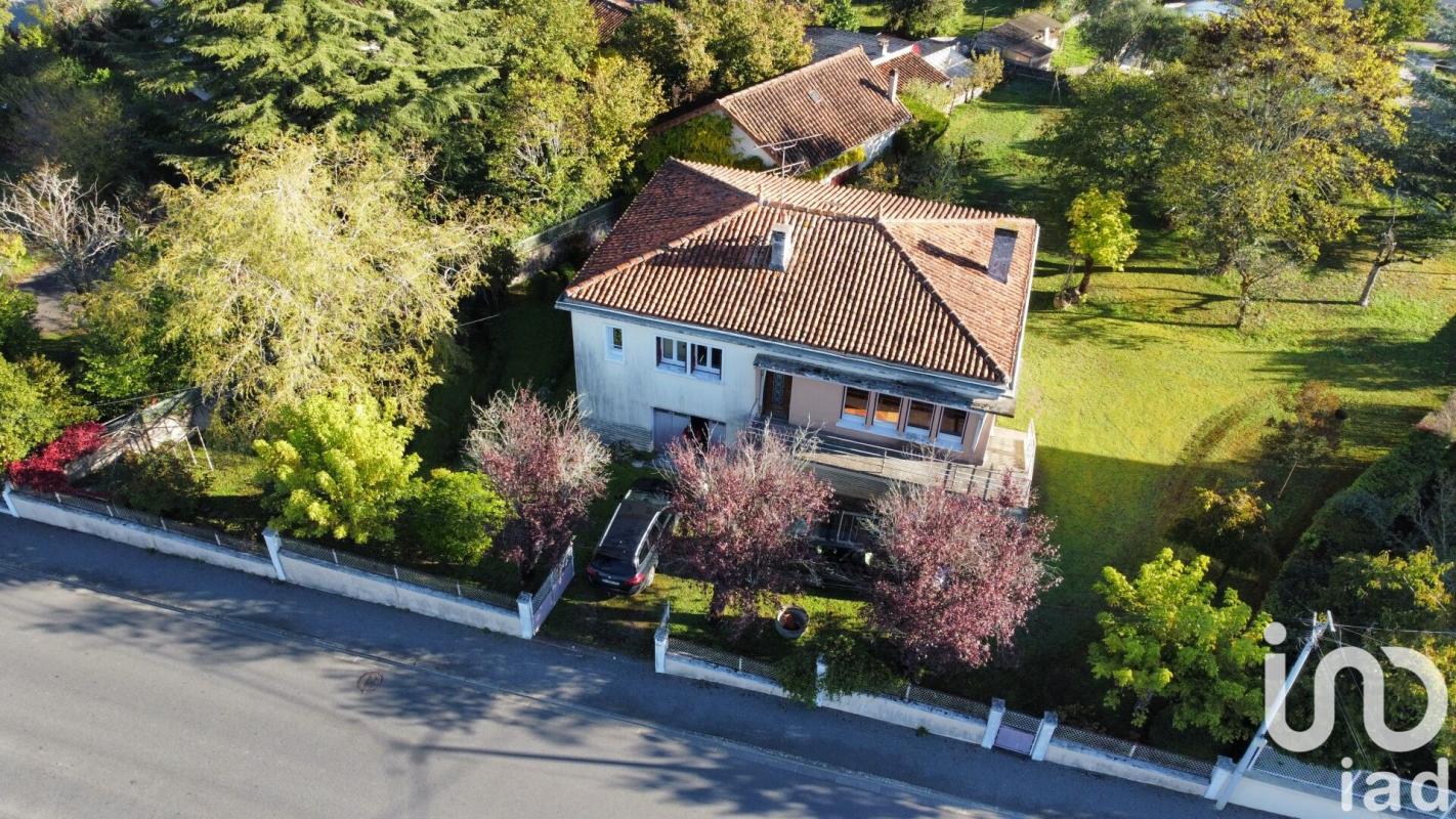 Maison 6 Pièce(s) Montbron