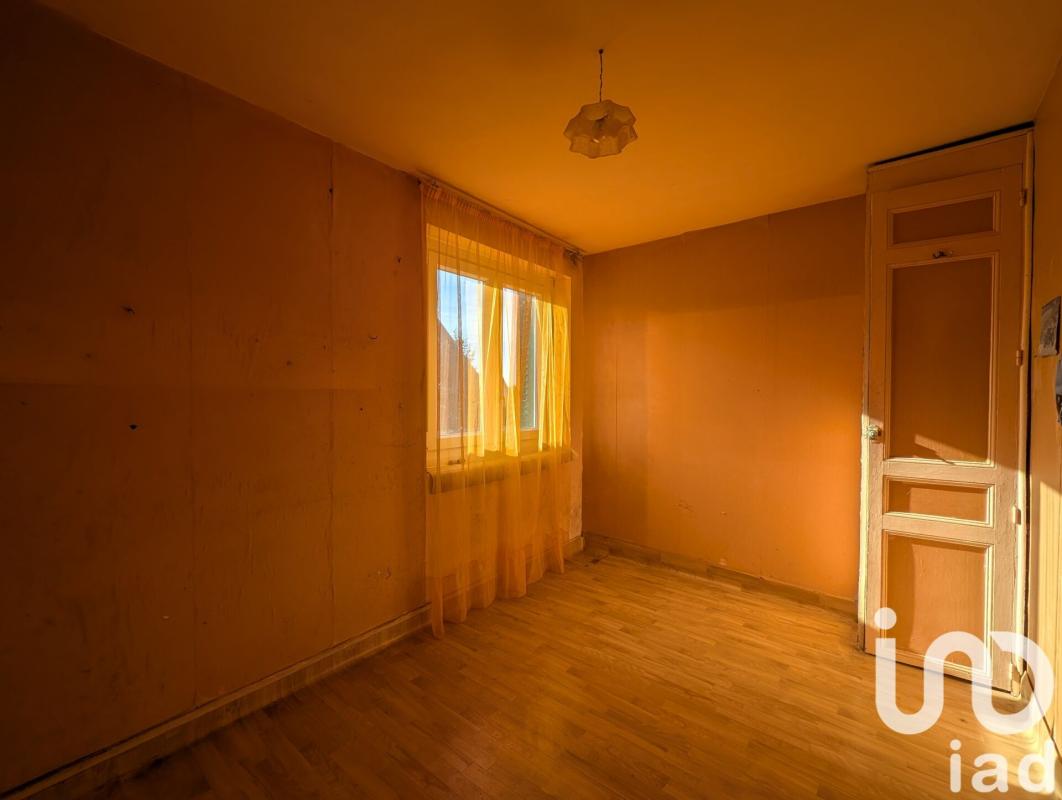 Maison 6 Pièce(s) Châteaumeillant - Photo 10