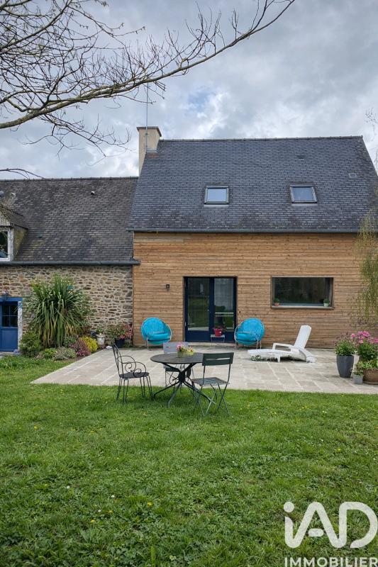 Maison 9 Pièce(s) Fougères