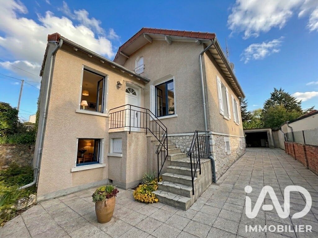 Maison de ville 7 Pièce(s) Le Blanc