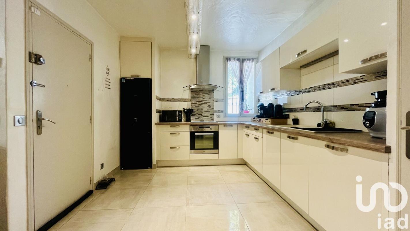 Appartement 3 Pièce(s) Le Muy