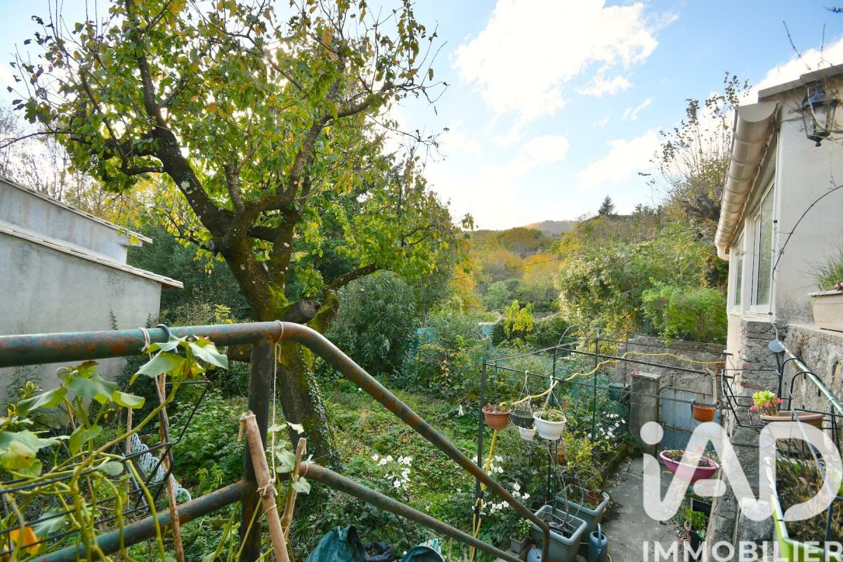 Maison de village 4 Pièce(s) Bréau-Mars