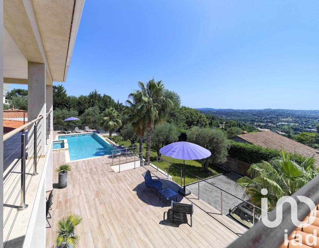 Maison d'architecte 8 Pièce(s) Châteauneuf-Grasse