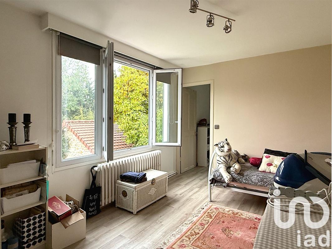 Maison 7 Pièce(s) Montfort-l'Amaury