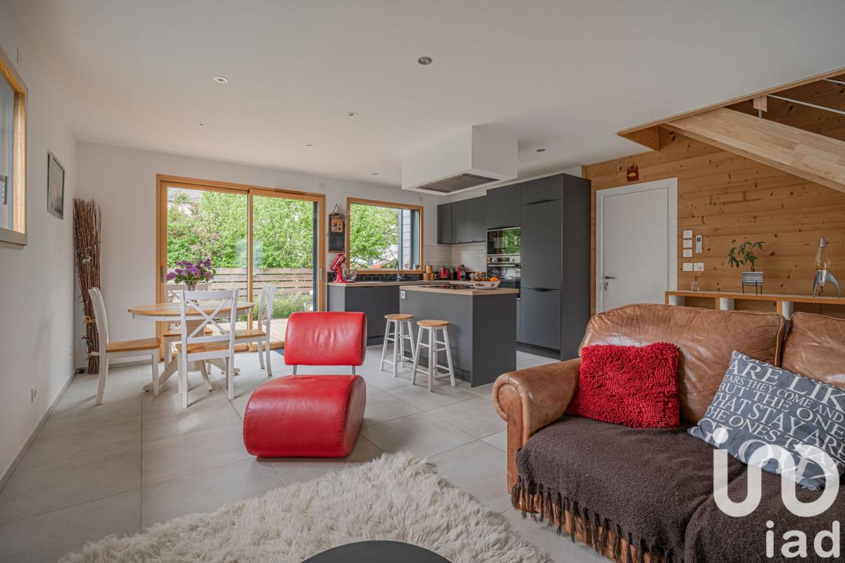 Maison 5 Pièce(s) Bonneville