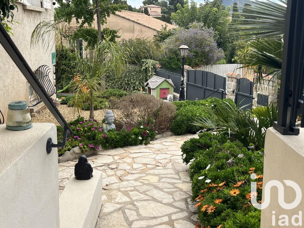 Maison 8 Pièce(s) Le Pradet