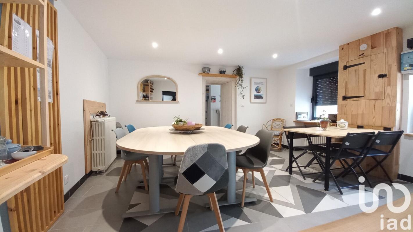 Maison de village 7 Pièce(s) Saint-Julien-Molin-Molette