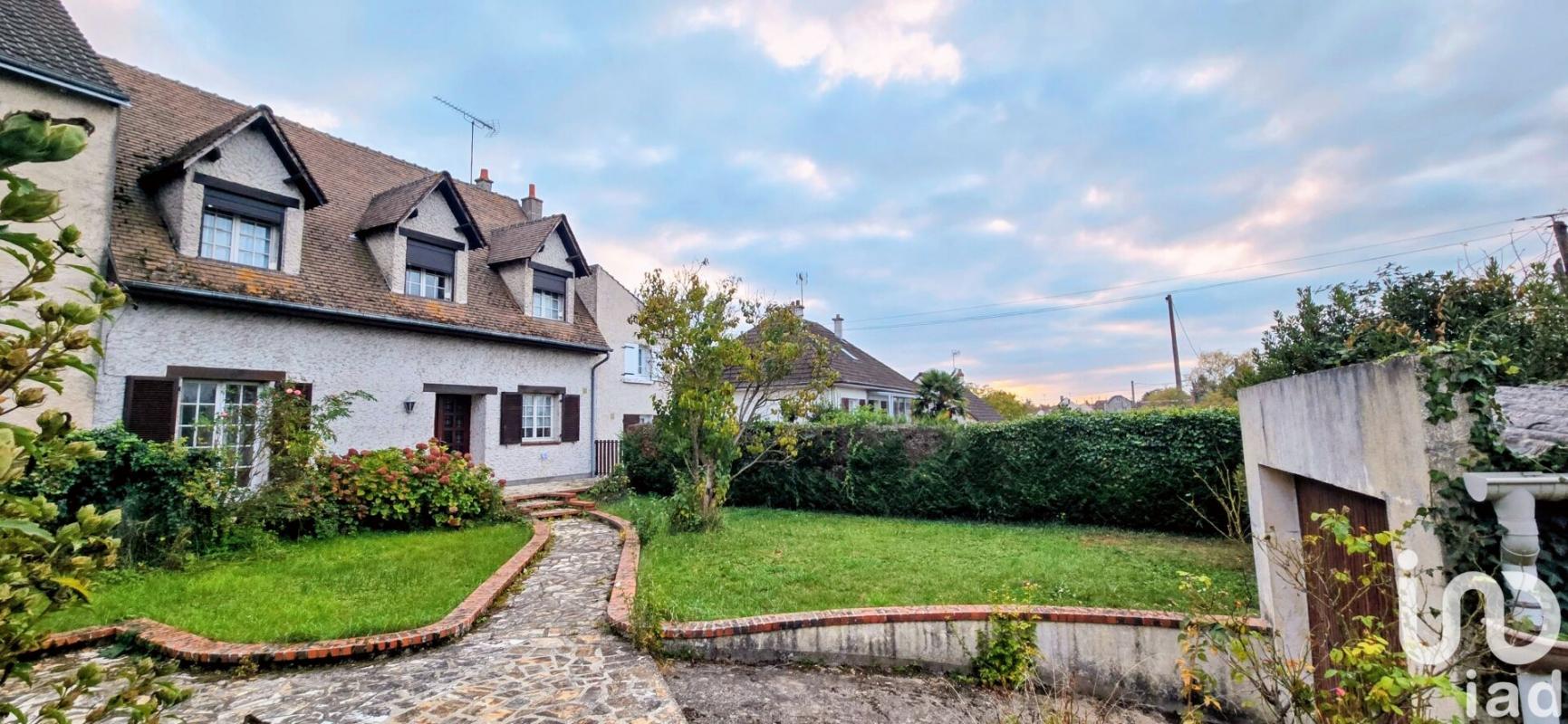 Pavillon 5 Pièce(s) La Chapelle-Saint-Mesmin