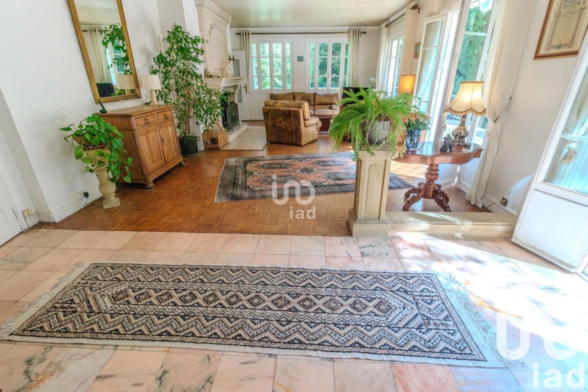 Maison 9 Pièce(s) Lamorlaye - Photo 2