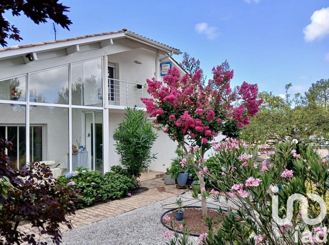 Maison 7 Pièce(s) La Teste-de-Buch