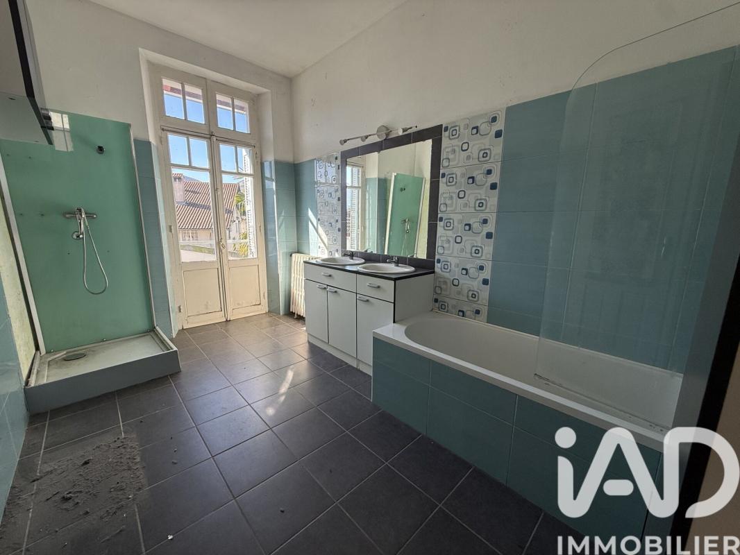 Maison 7 Pièce(s) Lourdes