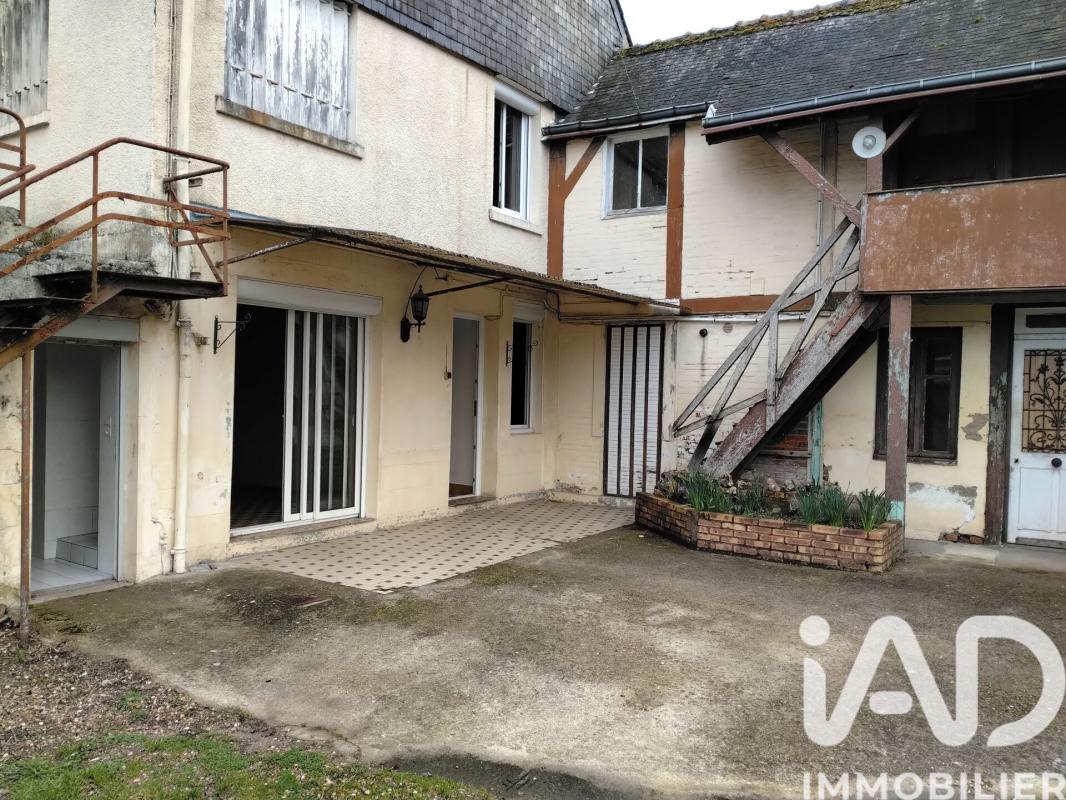 Maison de ville 5 Pièce(s) Château-Renault