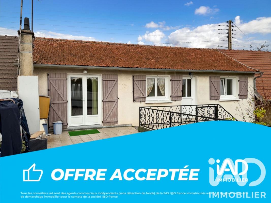 Immeuble  Chevrières - Photo 1
