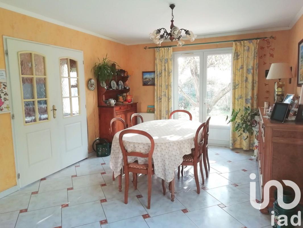 Maison traditionnelle 8 Pièce(s) Moissy-Cramayel