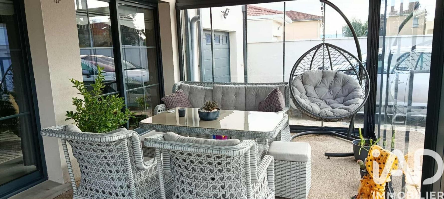 Maison traditionnelle 4 Pièce(s) Sury-le-Comtal