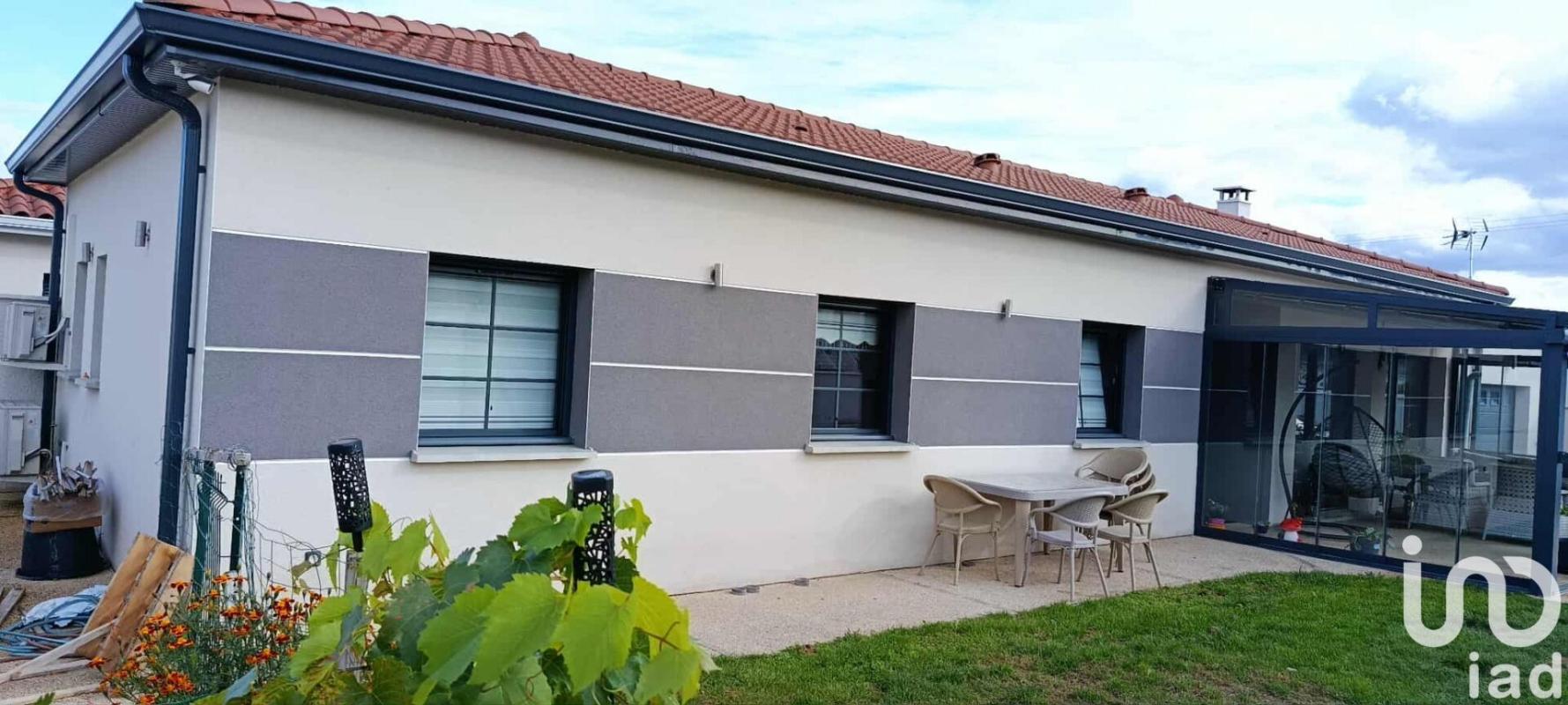 Maison traditionnelle 4 Pièce(s) Sury-le-Comtal