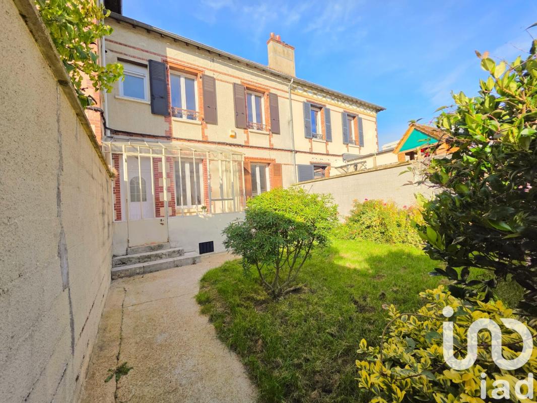 Maison 4 Pièce(s) Chartres