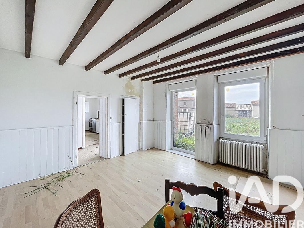 Maison de village 5 Pièce(s) Saint-Fiacre-sur-Maine