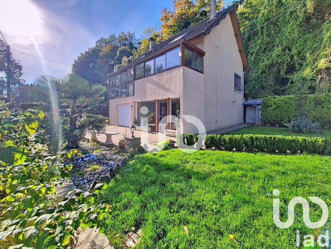 Maison 6 Pièce(s) Saint-Jean-les-Deux-Jumeaux