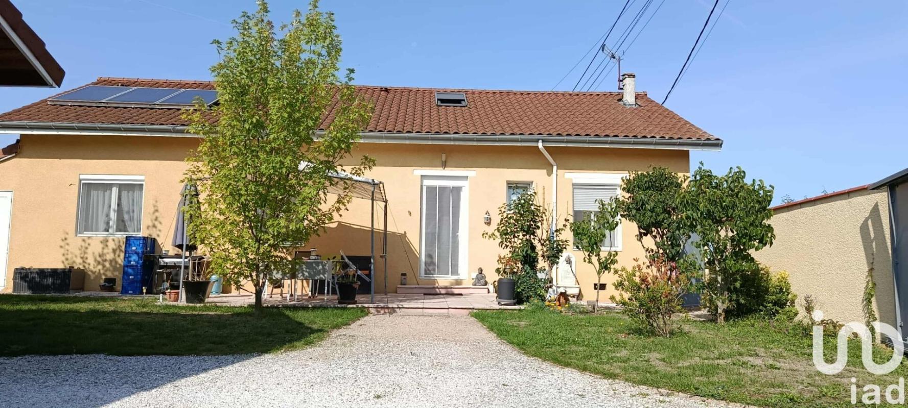 Maison 8 Pièce(s) Veauche - Photo 2