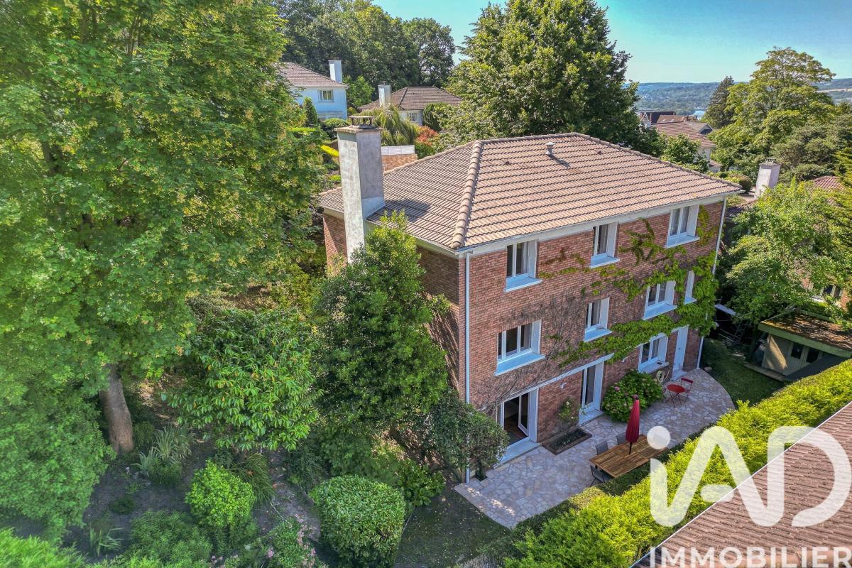 Maison 8 Pièce(s) Triel-sur-Seine